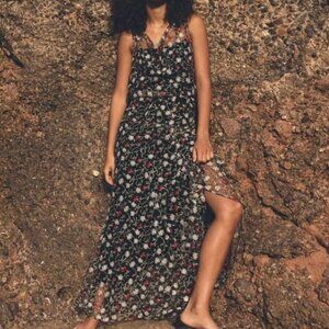 DÔEN Mireille Floral Black Dress - JARDIN DE MARGUERITES